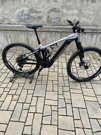 Bci eletrica Mondraker