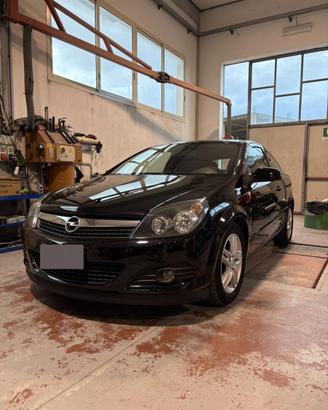 Opel Astra GTC 1.7 CDTI Diesel