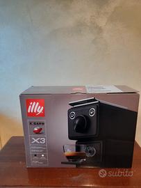 macchina del caffè illy