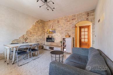 3 LOCALI A CIVITA CASTELLANA