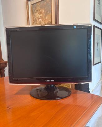 Samsung TV 19” HDMI perfetta