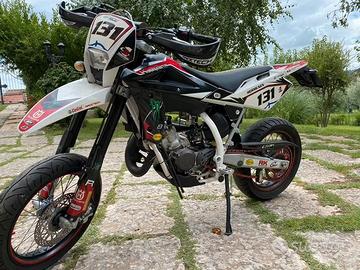 Husqvarna SM 125 - 2012