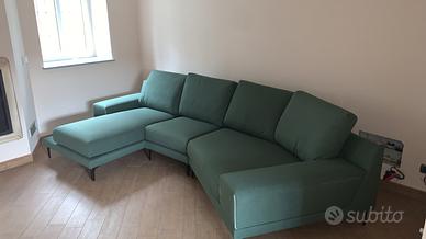 Divano con doppia penisola