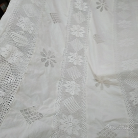 Coperta lino con sfilato siciliano e uncinetto