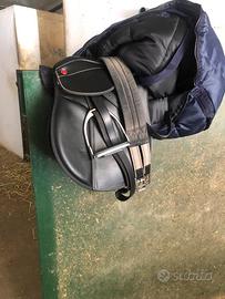 Sella da dressage misura 17