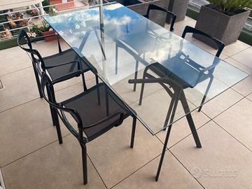 Tavolo 165x80 con sedie  impilabili