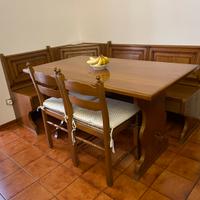 tavolo con giropanca rustico