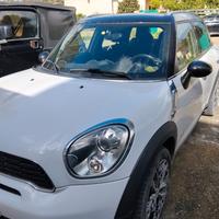 MINI COOPER ALL 4