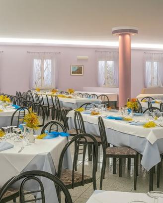 Ristorante Bar con giardino e garage