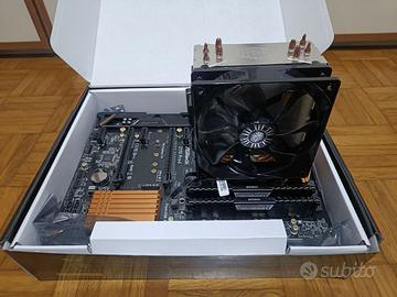 Scheda madre + CPU + Dissipatore + 32GB RAM DDR4