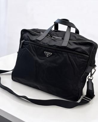 Borsa da viaggio Prada in nylon nero e saffiano