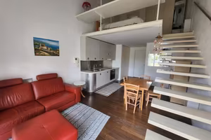 Loft recente costruzione zona ospedale
