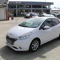PEUGEOT - 208 - 1.4 e-HDi 68 CV S&S robot. 5p.