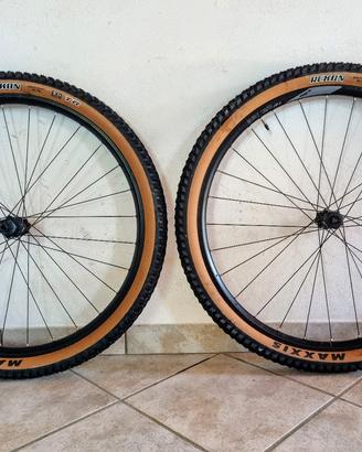 Ruote KTM per MTB con pneumatici MAXXIS REKON TR