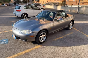 Mazda MX5  grigio metallizzato gennaio 2006