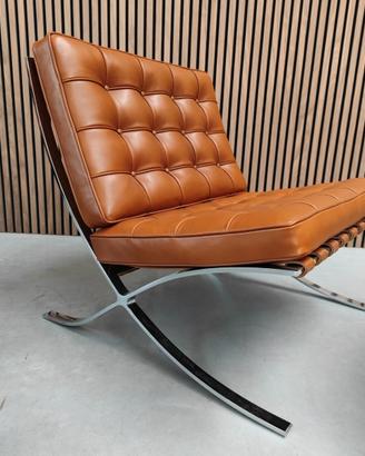 BARCELONA (NUOVA in Stock)  di KNOLL international
