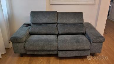Divano 2/3 posti usato 2 anni relax meccanizzato M