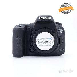 Canon EOS 7D Mark II Scatti 19500 Usato (G1114)  