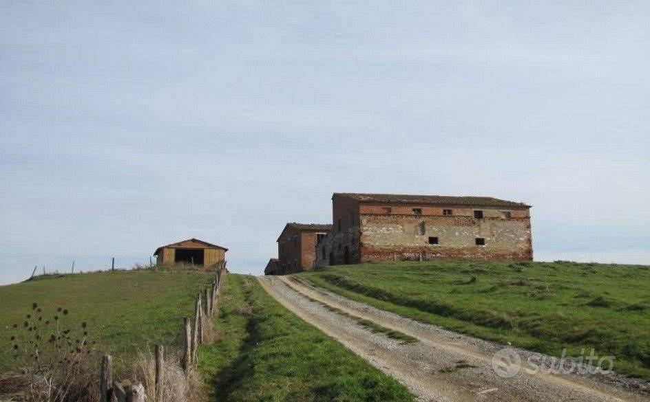 Rustico / Casale di 1800 m² con box auto a Asciano - Vista 4