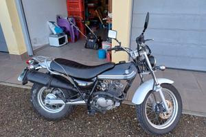 Suzuki Van Van 125 cc 2008