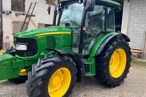 Trattore Jhon Deere 5100 R