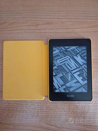 Kindle Paperwhite 10ª Gen 8GB con cover originale