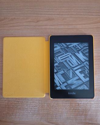 Kindle Paperwhite 10ª Gen 8GB con cover originale