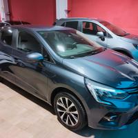 Renault Clio TCe 90 CV 5 .P Techno Euro 6D