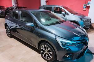 Renault Clio TCe 90 CV 5 .P Techno Euro 6D
