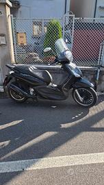 Beverly 300 Police 2018