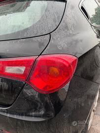 Fanale posteriore dx Alfa Romeo Giulietta anno 201