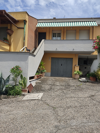 Recente Villa a Schiera senza condominio