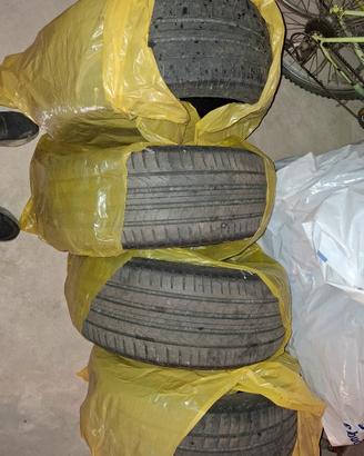 4 gomme pirelli p7... misura 234/45/18