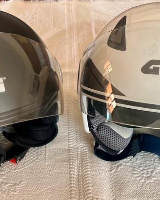 Coppia Caschi GIVI Jet – Pari al Nuovo