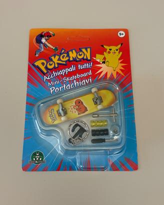 pokemon mini skateboard portachiavi vintage nuovo
