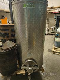 Cisterne per il vino