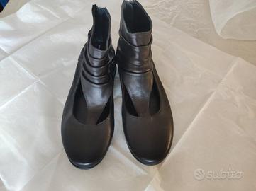 Scarpe in pelle donna