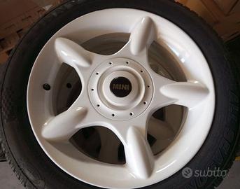 Cerchi in lega originali MINI 16" con pneumatici