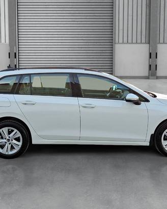 Volkswagen GOLF VIII 1.5 TGI LIFE