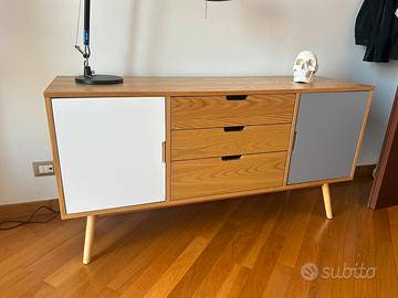 Madia fjord credenza