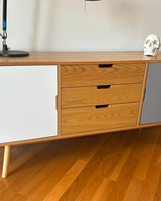 Madia fjord credenza