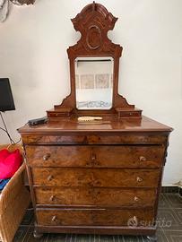 Como’ cassettone in legno primi 900