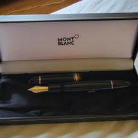 Montblanc Meisterstuck 149 con pennino in oro 18k