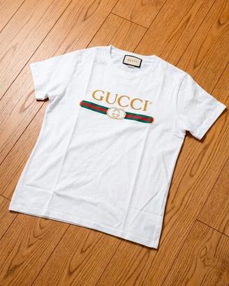 t-shirt da uomo bianca