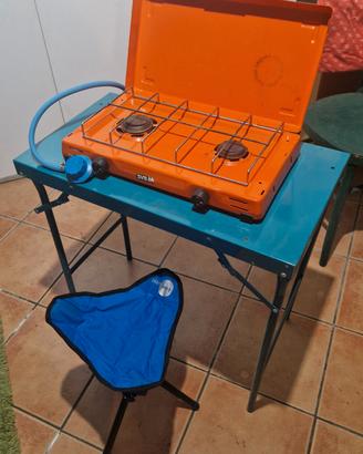 tavolino campeggio + fornello a GPL 