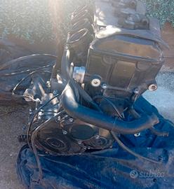 Suzuki gsx 750 s motore e ricambi in blocco 