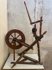 Filatoio a pedale-filarello ruota antico county