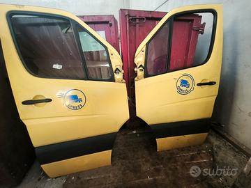 Porte anteriori dx sx Mercedes 906