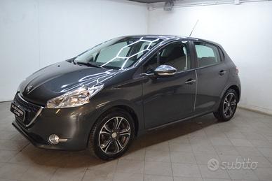 PEUGEOT 208 1° serie PureTech 82 5 porte Allure