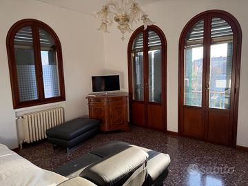 Lido Città Giardino 2 piano 3 camere doppi servizi